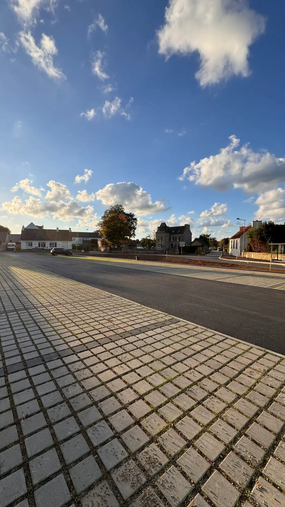 Place St Yves - PLOUDANIEL